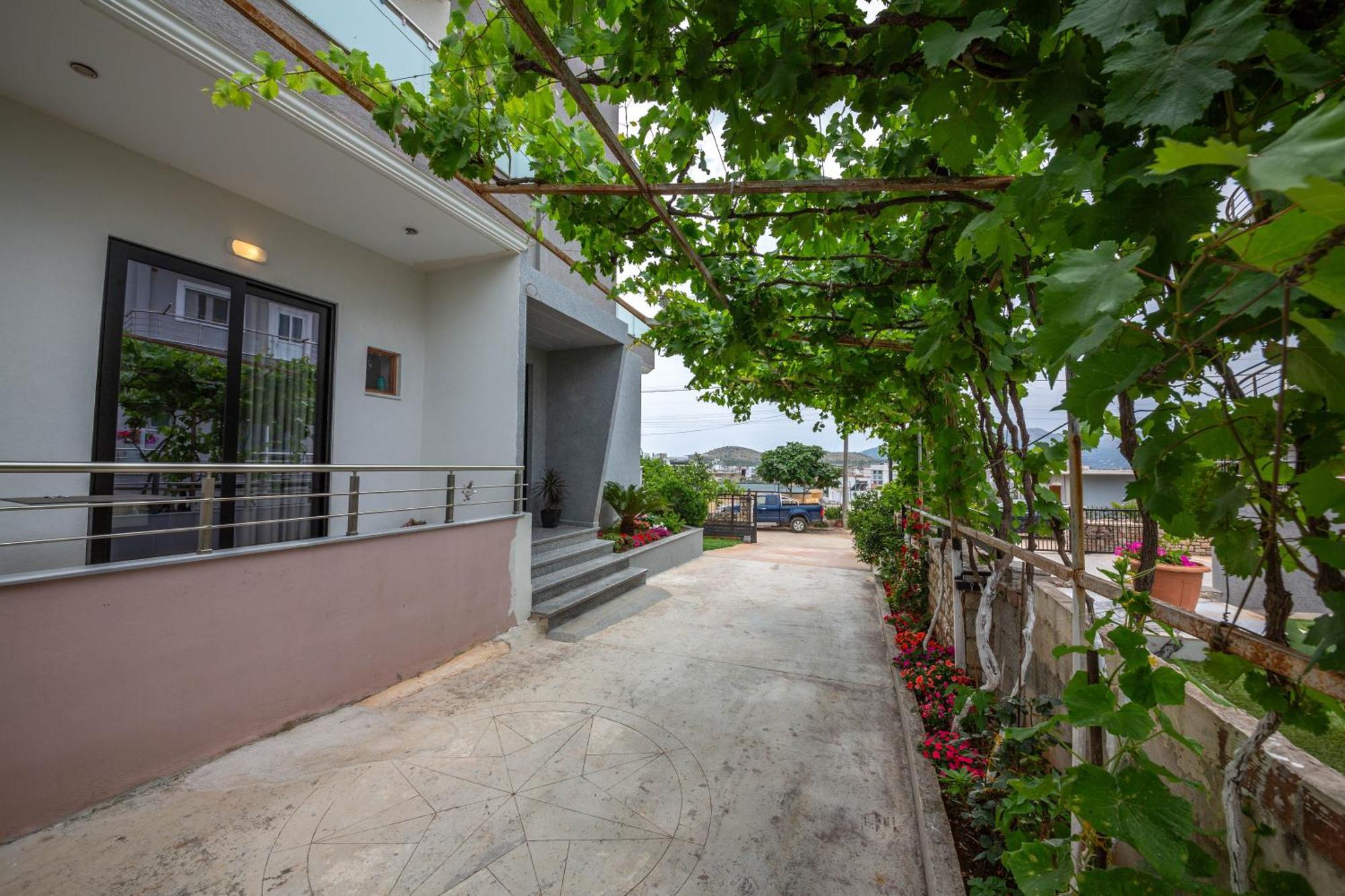 Vila Olserd Shehu Ksamil Exterior photo